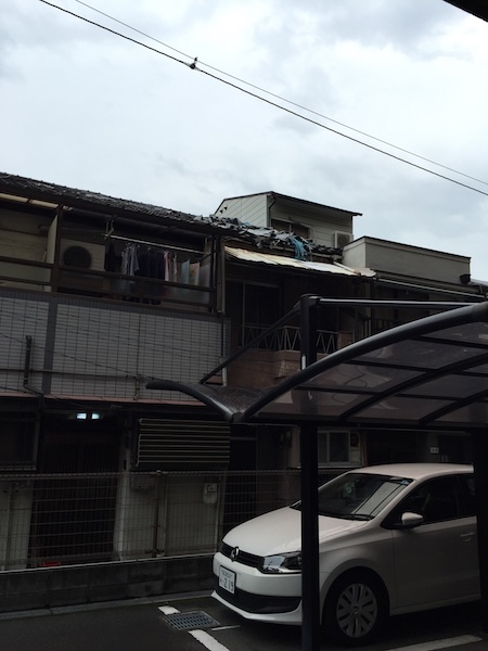 【柏原市古町】雨漏りで腐った軒を根本解決！屋根葺き替えで20年安心の住まいへ
